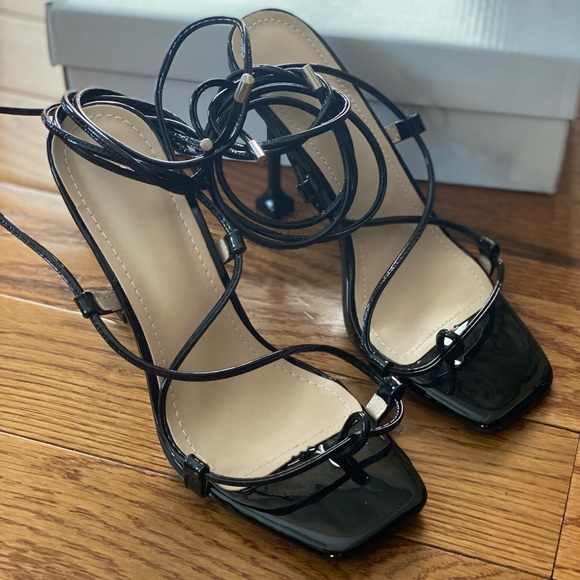 Tie Leg Thong Sandals (Heels) - Picture 4 of 10